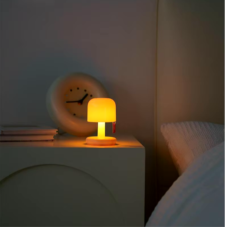 ALVAR | LAMPE DE TABLE D’INSPIRATION NORDIQUE